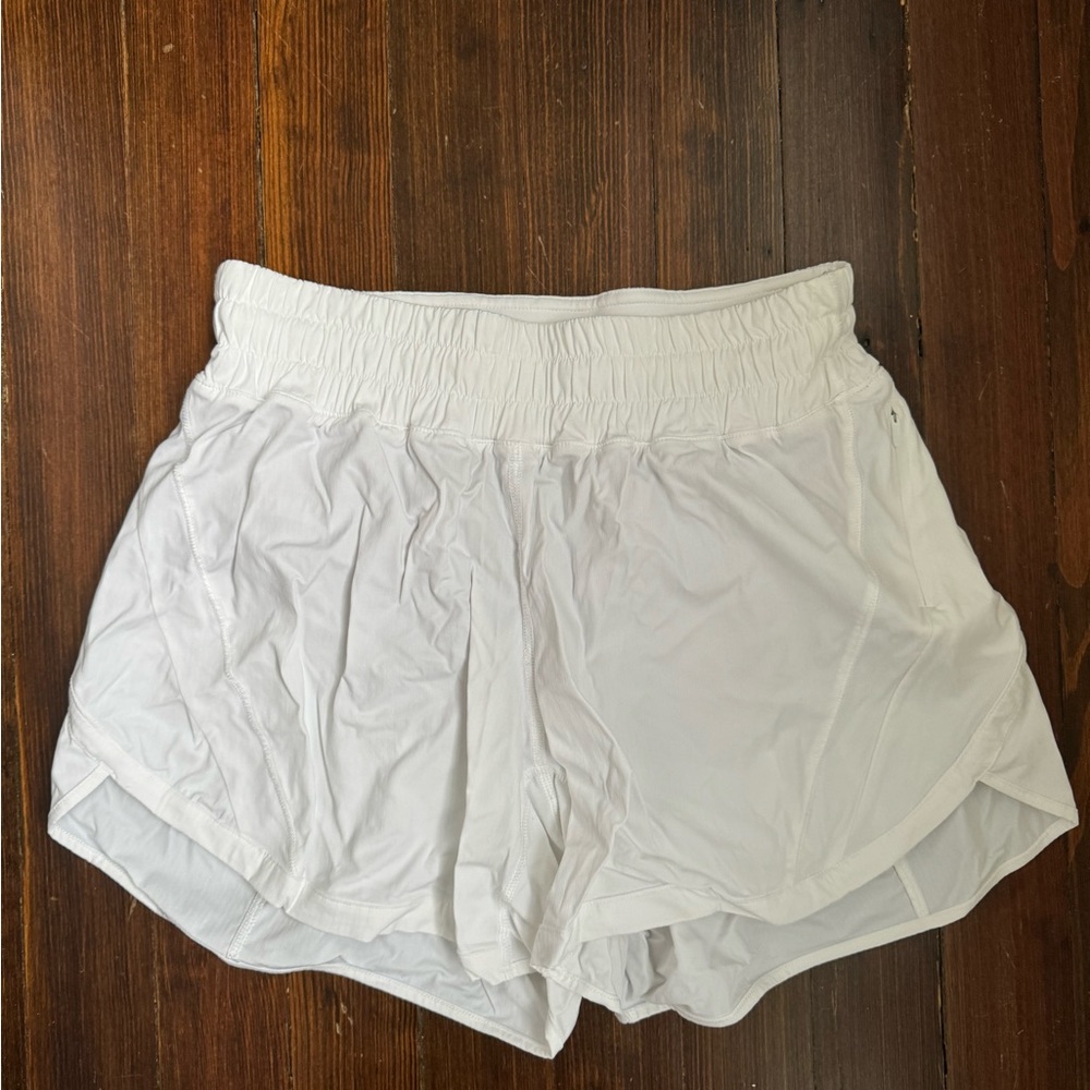 Lululemon short size 6